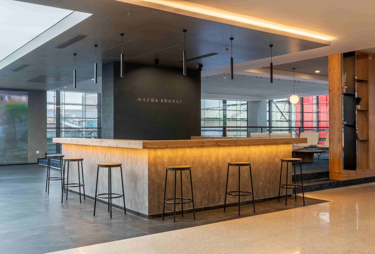 Mazda Lounge